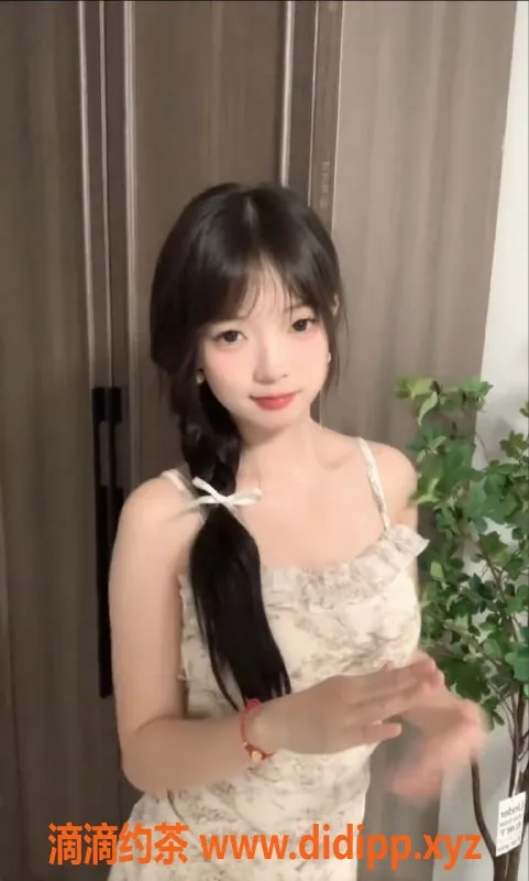 无锡楼凤-锡山萝莉酱，超嫩少女陪浴体验