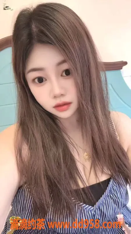 中山楼凤-西区美女 300快餐 400洗吹做服务体验