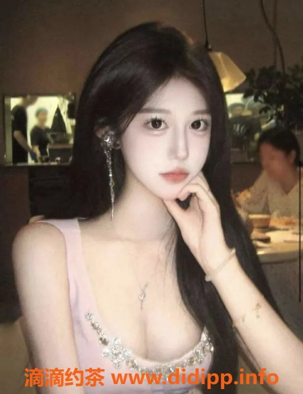 无锡楼凤-滨湖万达超嫩少女，69口爆调情服务