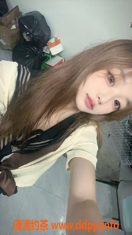 无锡楼凤-梁溪顶级少女萝莉 三点粉陪浴服务