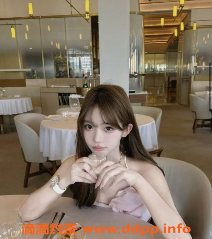 无锡楼凤-滨湖万达172公分嫩妹，超值体验！