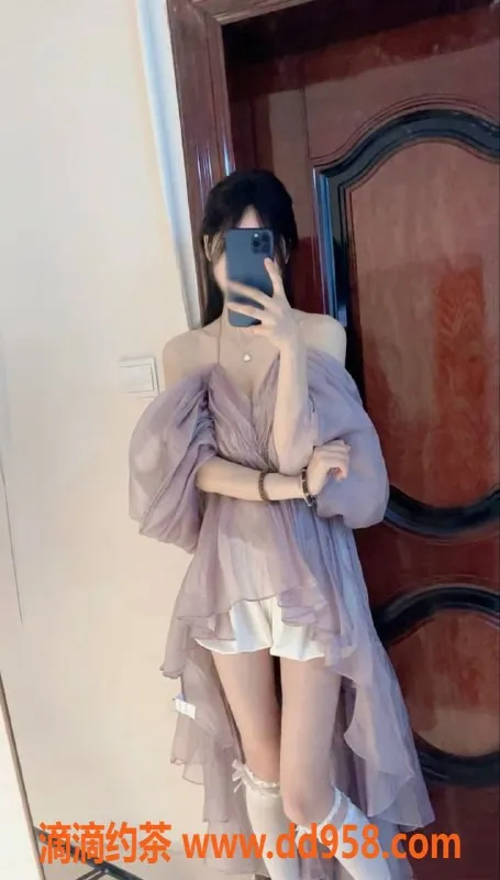 无锡楼凤-梁溪东岭07超嫩少女 清纯可爱陪浴服务