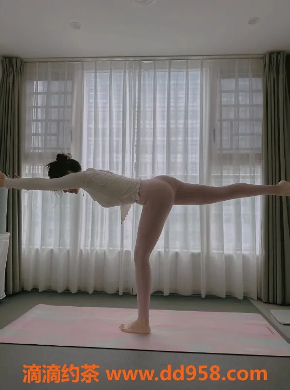 无锡楼凤资源信息,东岭顶级瑜伽教练，69岁热情服务