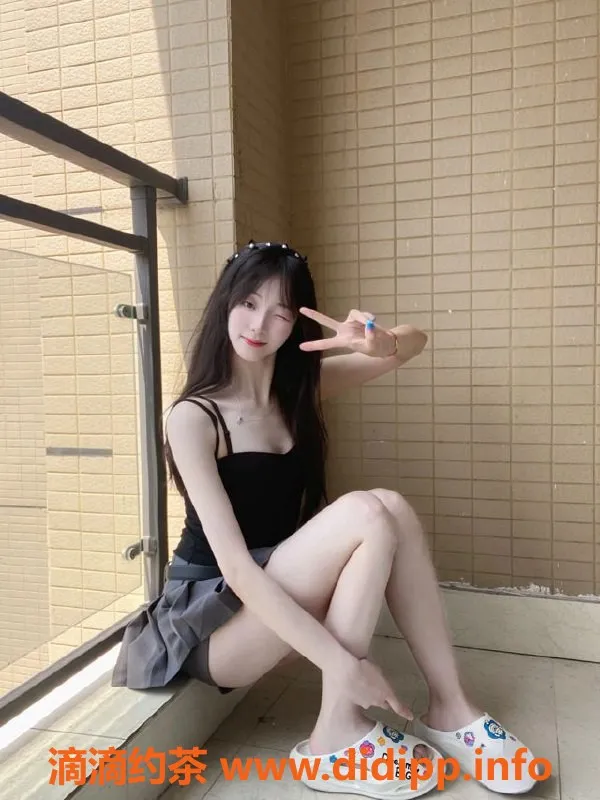 无锡楼凤-宜兴超嫩少女，白皙皮肤，撩人服务