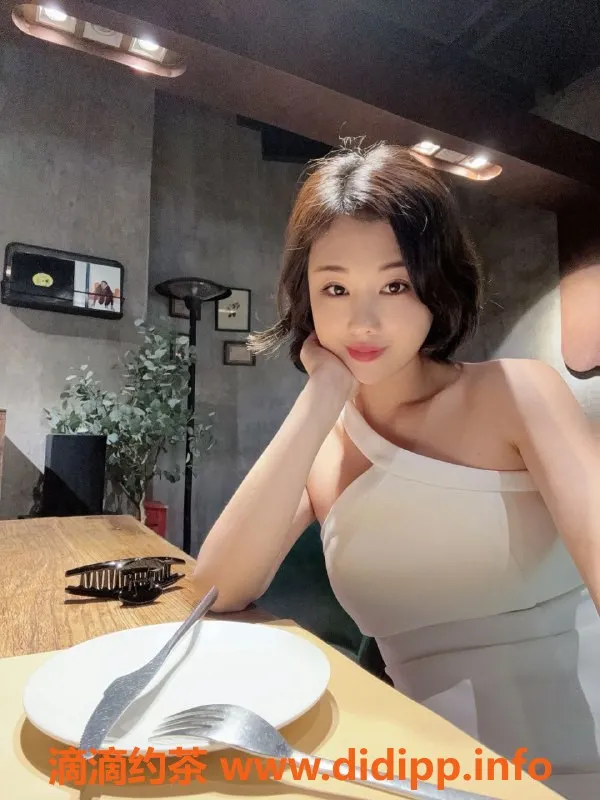 上海楼凤-闵行韩嘉妮，168大长腿，超值服务900起