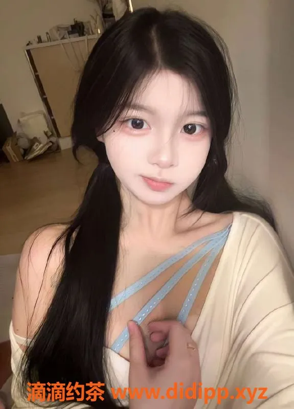 无锡楼凤-梁溪极品小女友，皮肤白皙，69专享服务