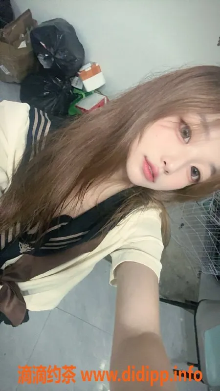 无锡楼凤-梁溪萝莉酱 超嫩可调情 价格优惠