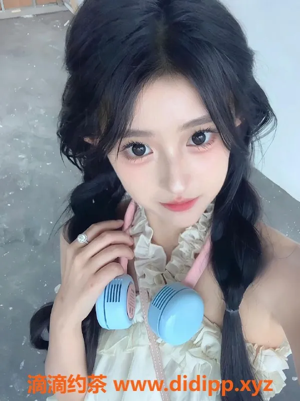 无锡楼凤-梁溪橘子公寓顶级少女，69可爱清纯，身材诱人