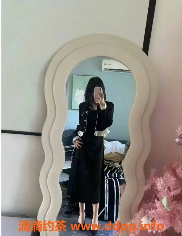 武汉楼凤资源信息,洪山区小小娴，600p起，蛇纹69服务等你来体验！