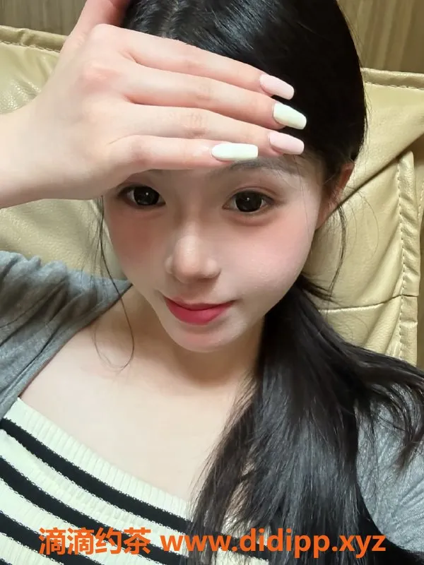 无锡楼凤-梁溪白金19岁萝莉，陪浴服务超赞