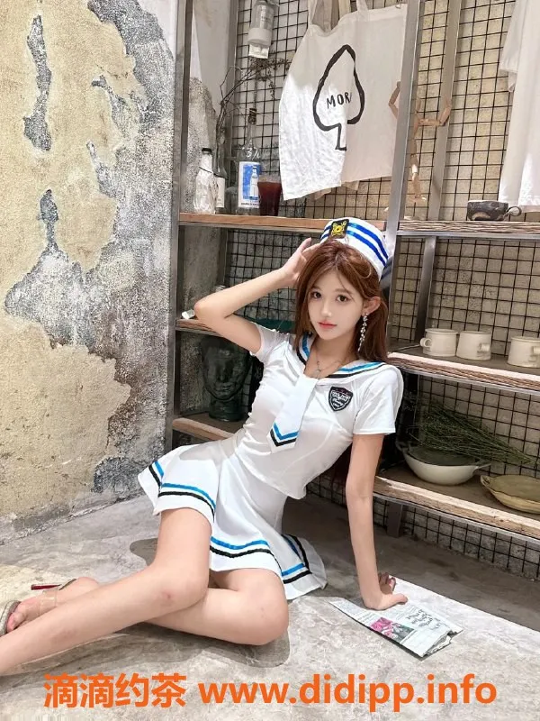 无锡外围-梁溪嫩妹少女，170大长腿优质服务