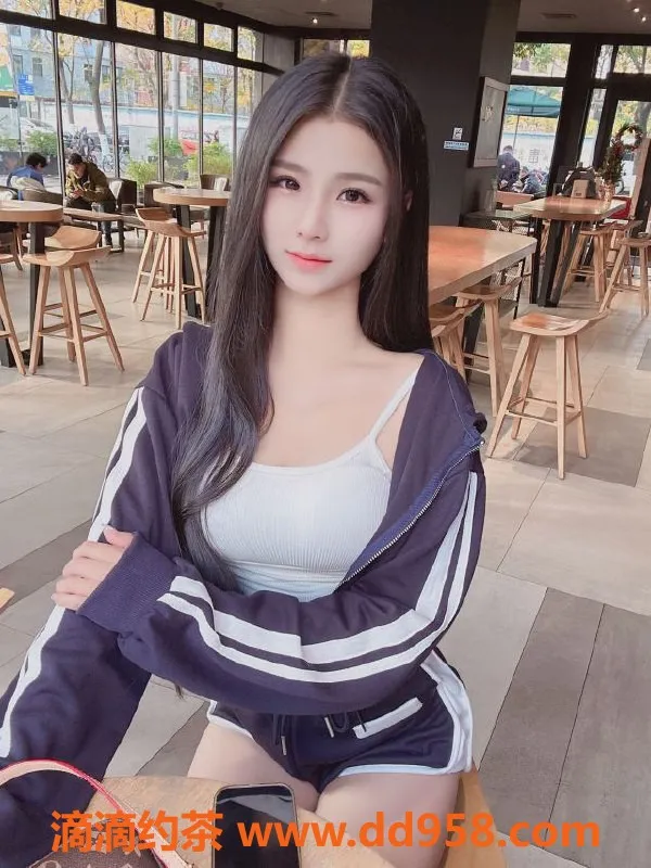 常州楼凤资源信息,武进璇璇：165身高，90体重，陪浴调情等服务