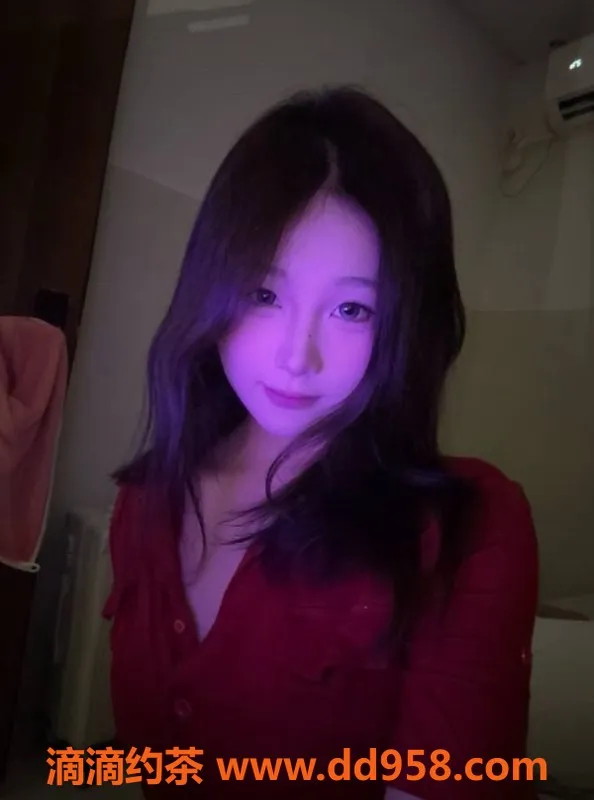 赣州楼凤-赣州章贡玫瑰艺名，168cm 49kg 性感服务