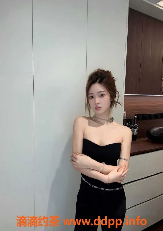 广州楼凤资源信息,天河区23岁冰冰-162厘米极品尤物