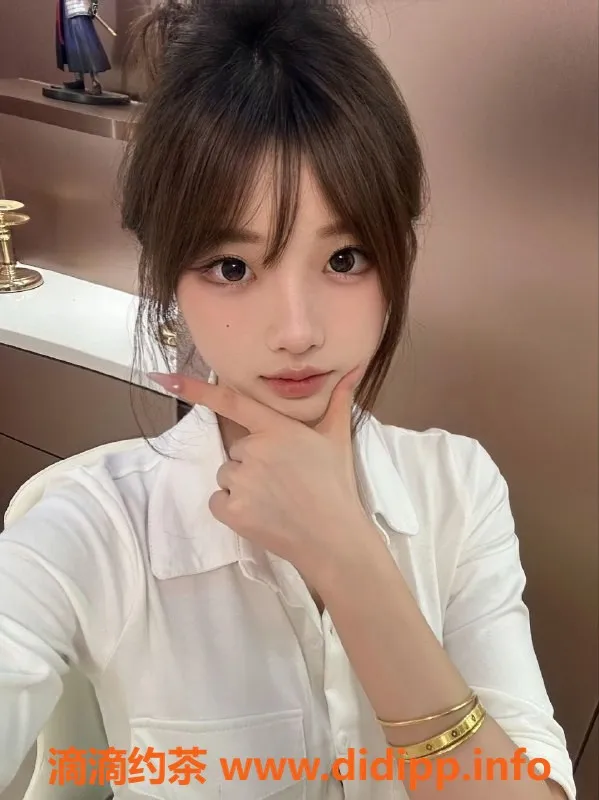 无锡楼凤-惠山天一公馆：顶级颜值高挑美女，69元体验