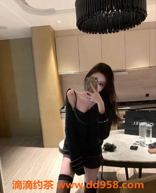 常州上门服务-溧阳九儿，167高健身御姐陪浴服务