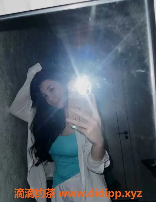 深圳楼凤-福田性感靓妹思思，21岁，46kg，38C诱惑，500元体验！