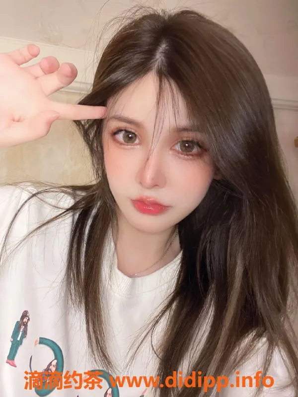 无锡楼凤-梁溪07极品少女，火辣嫩妹可接吻