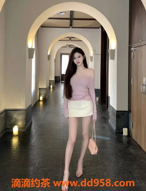 中山楼凤-坦洲美女，450洗吹650全套服务，尽享舒适体验