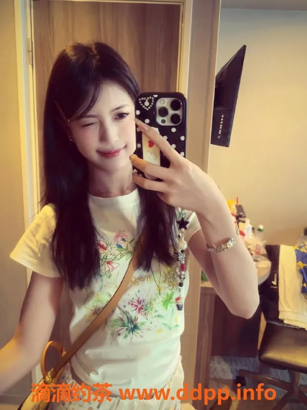 无锡楼凤资源信息,锡山校花08超嫩少女陪浴服务