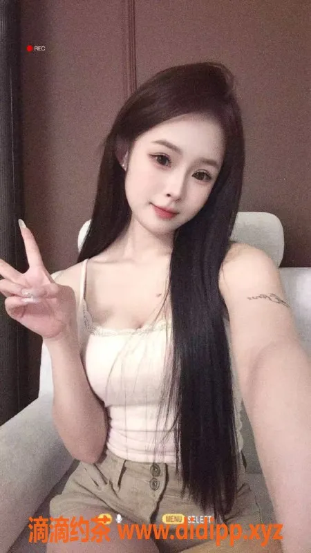 无锡楼凤-梁溪嫩模空降，170大长腿调情服务