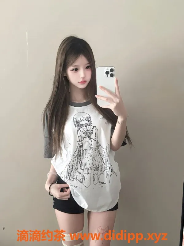 无锡楼凤-惠山三点粉顶级少女，大白皮肤，陪浴服务