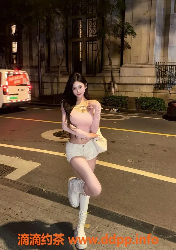 无锡外围-惠山顶级女神 170大长腿 性感马甲线