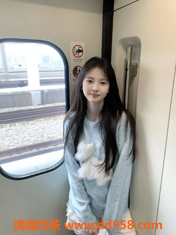 无锡楼凤-锡山超嫩少女，三点粉 69 伴浴服务