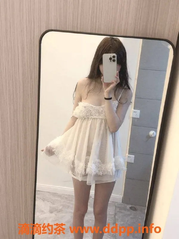 成都楼凤-成华区嫩妹柠檬，7p代聊，女友感陪伴