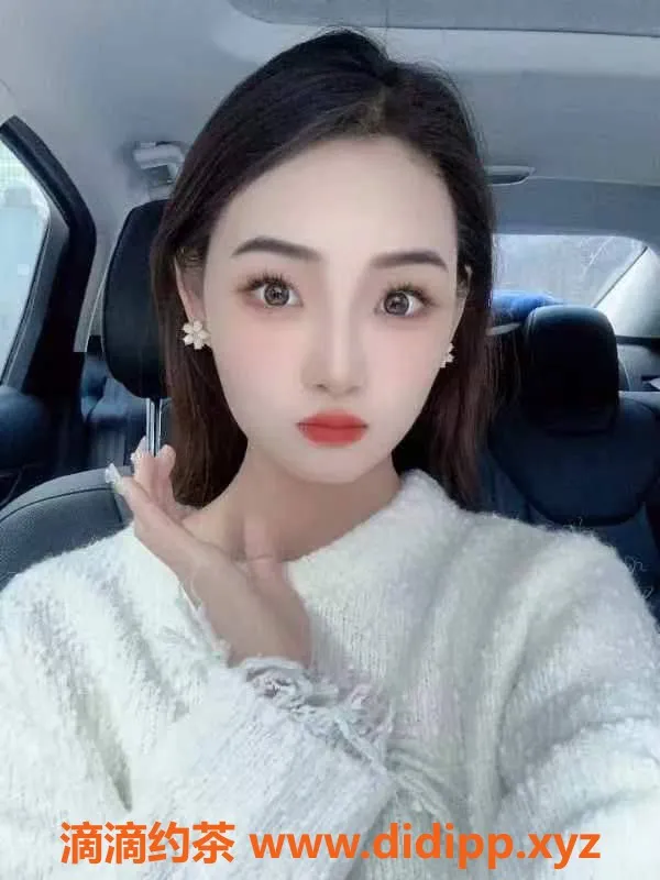 杭州楼凤-拱墅区安琪拉：168cm身高，甜蜜调情！