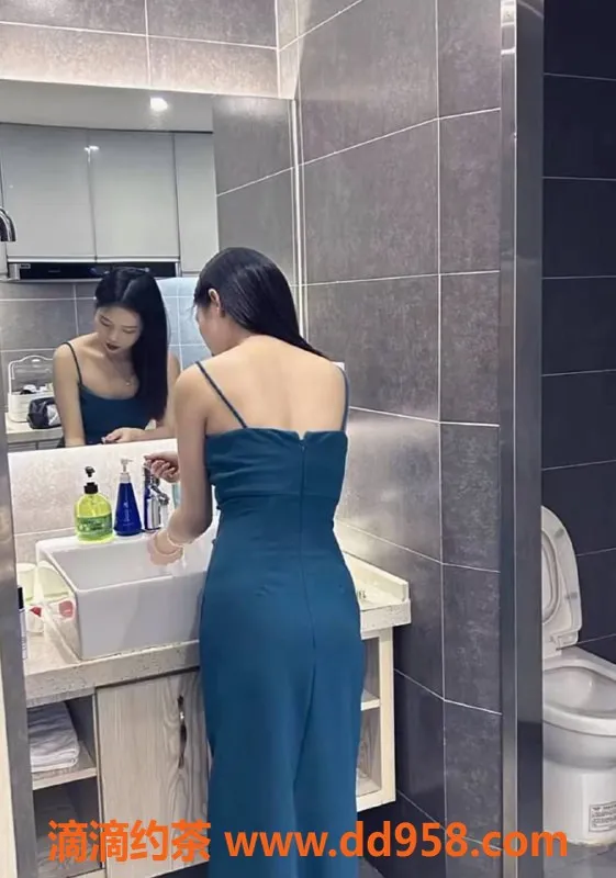 中山楼凤-东区21岁小雨，胸围B，课时实惠500/p