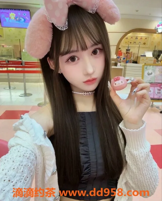 无锡外围-梁溪雅悦 04顶级大圈少女 舌吻陪浴服务