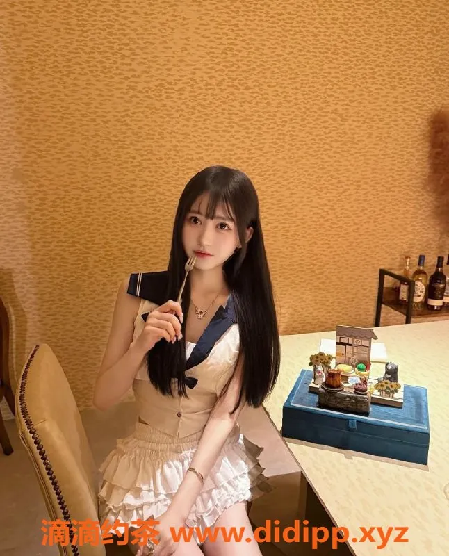 无锡外围资源信息,梁溪雅悦 04顶级大圈少女 舌吻陪浴服务