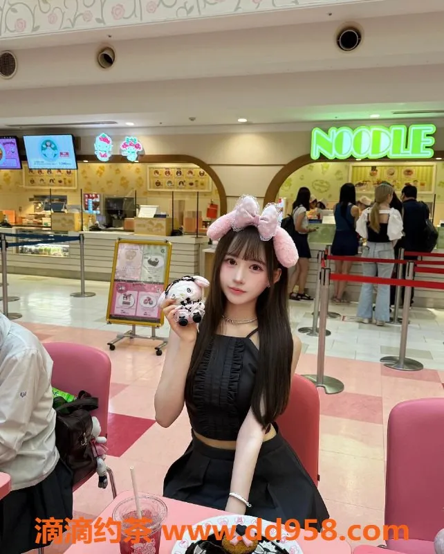 无锡外围-梁溪雅悦 04顶级大圈少女 舌吻陪浴服务