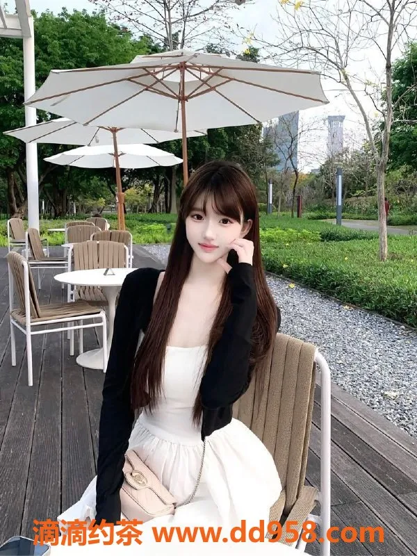 无锡楼凤-清扬公寓超嫩少女，冰火体验不容错过