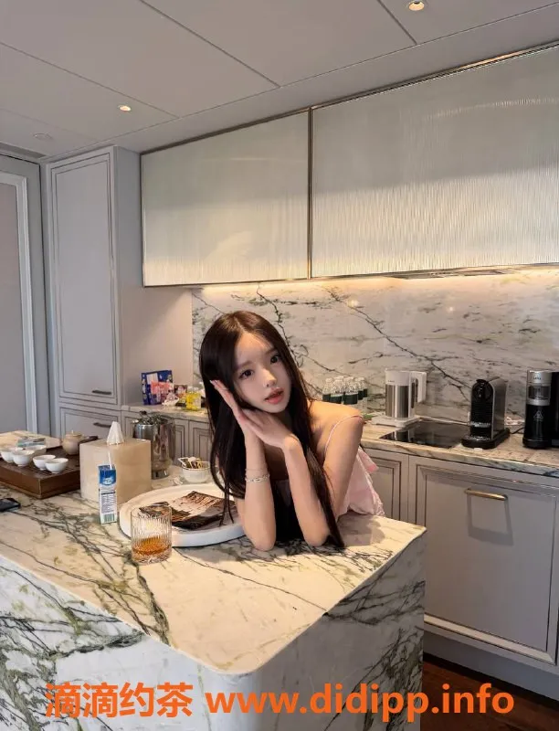 徐州楼凤-商丘嫩妹全套 甜美服务 诱惑无限