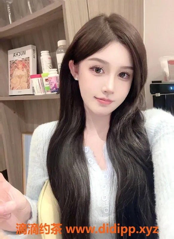 无锡楼凤-梁溪清纯少女 白虎 三点粉 陪浴服务