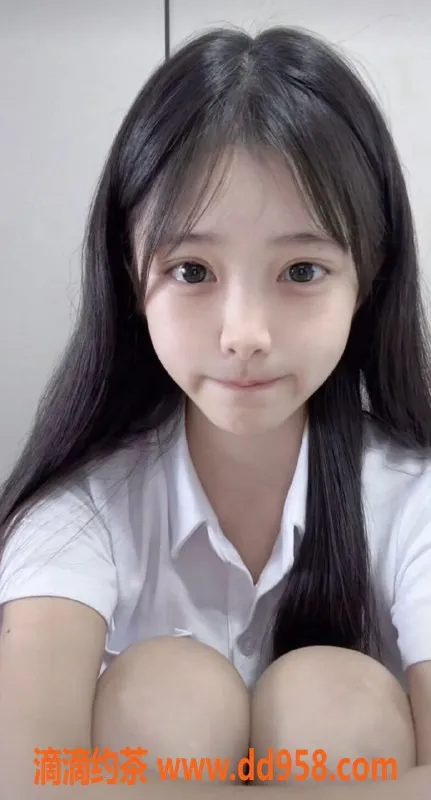 无锡楼凤-滨湖万达公寓07一流少女 皮肤白皙