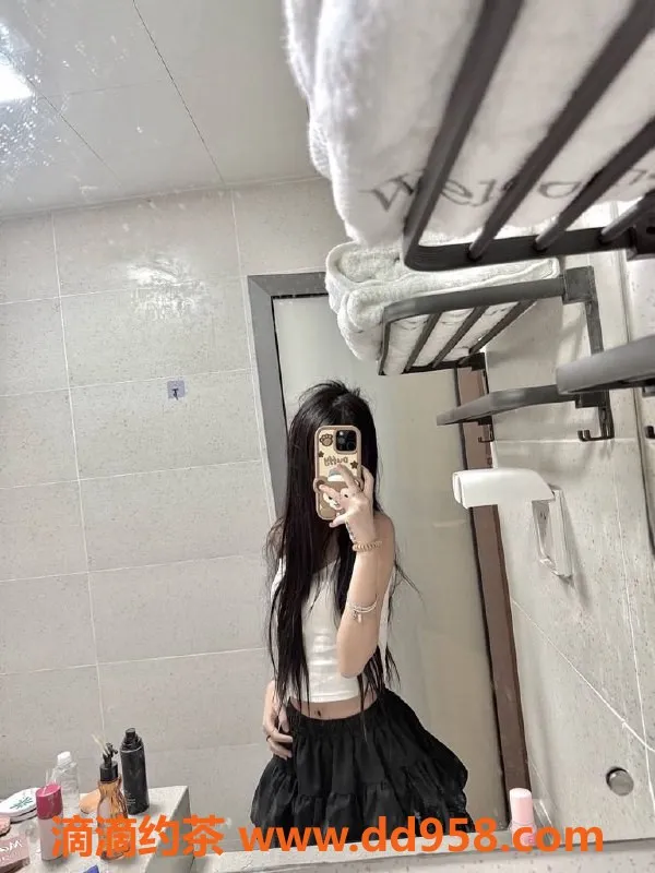 中山楼凤资源信息,古镇极品嫩妹，400元快餐，超长腿诱惑！