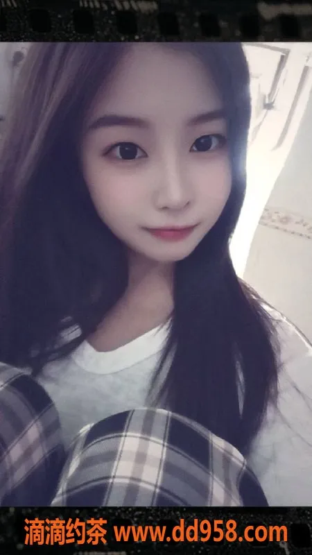 中山楼凤资源信息,埠沙10月25日服务，快餐300洗吹400