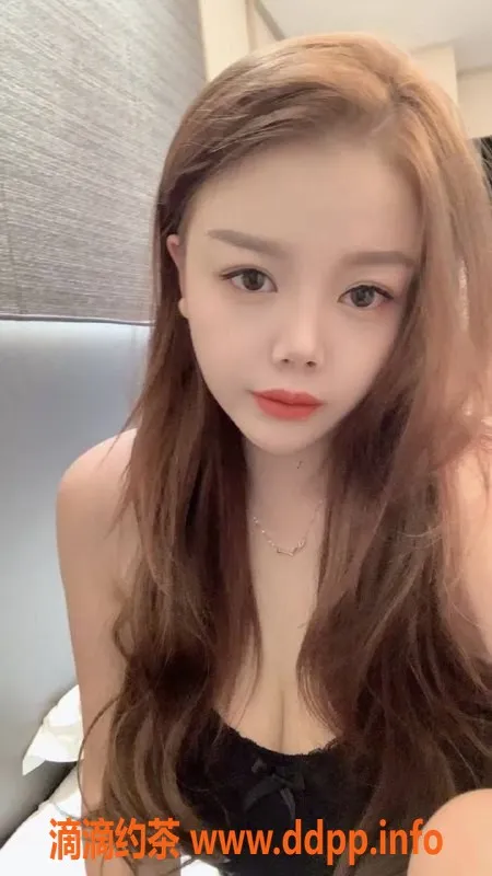 杭州楼凤-上城巨乳御姐雅雅，微胖迷人服务