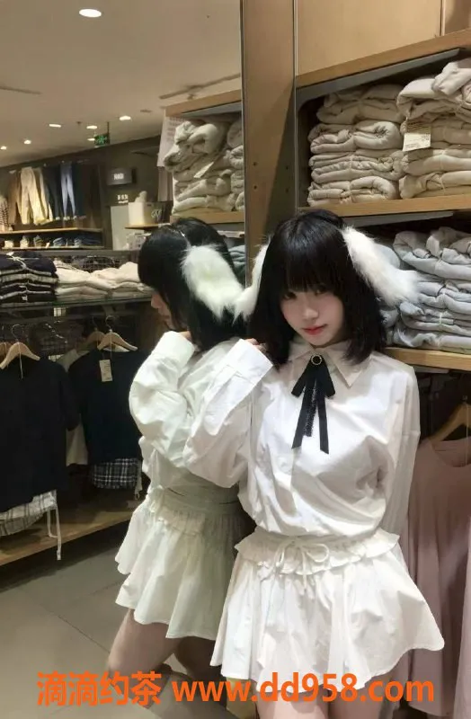 北京楼凤资源信息,21岁小清，三里屯温柔女友感体验