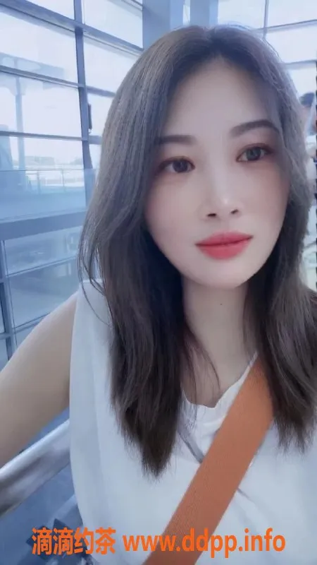 广州楼凤资源信息,广州白云26岁美女，400元多种激情服务