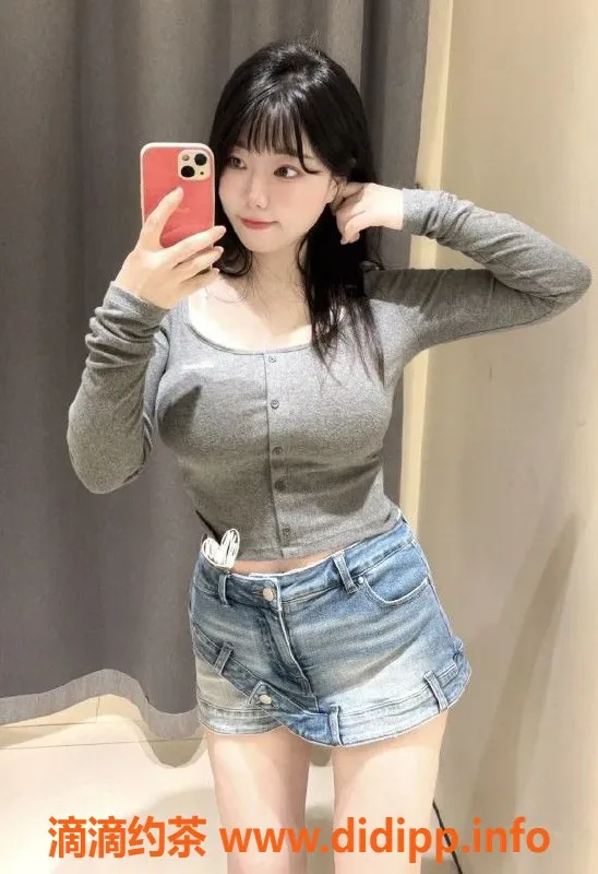 常州楼凤-武进奶酪，165cm F罩杯嫩妹，800元起