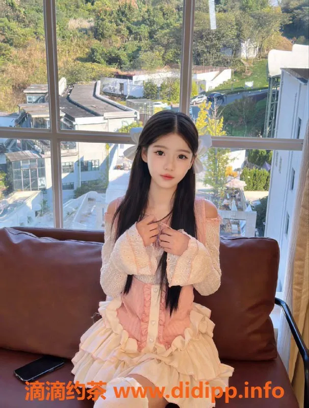 台州楼凤-金华市波波，168cm 46kg C+ 17岁，性价比高！