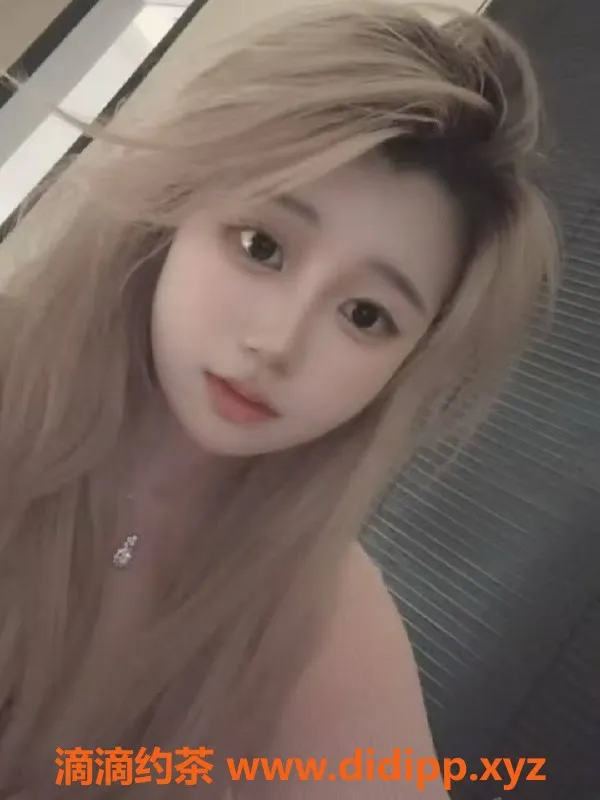 中山楼凤-东升微胖美女，350元快餐服务等你来体验！