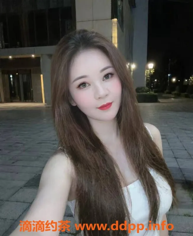 中山楼凤-坦洲龙光海悦城邦优质服务，450洗吹，650全套