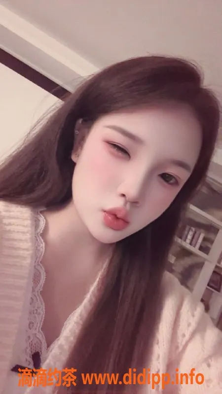 无锡上门服务-惠山超嫩少女学妹，雪白肌肤，价格实惠