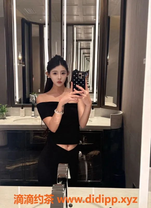 无锡楼凤-锡山06小骚货，肤白貌美热情服务