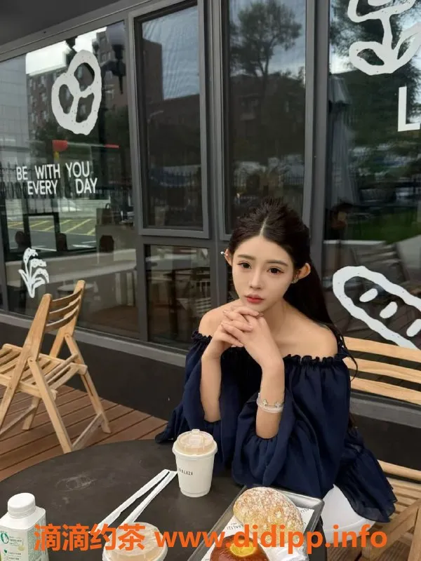 无锡楼凤资源信息,锡山06小骚货，肤白貌美热情服务